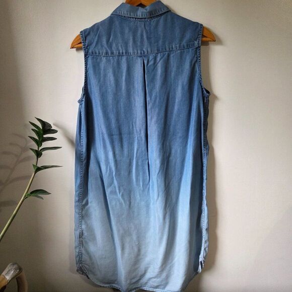 EUC BEACHLUNCHLOUNGE COLLECTION CHAMBRAY SLEEVELESS GRADIENT BUTTONED DRESS SZ L - Picture 4 of 16